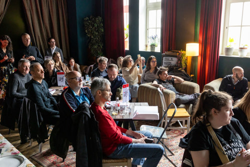 Novinarji in predstavniki medijev.jpg